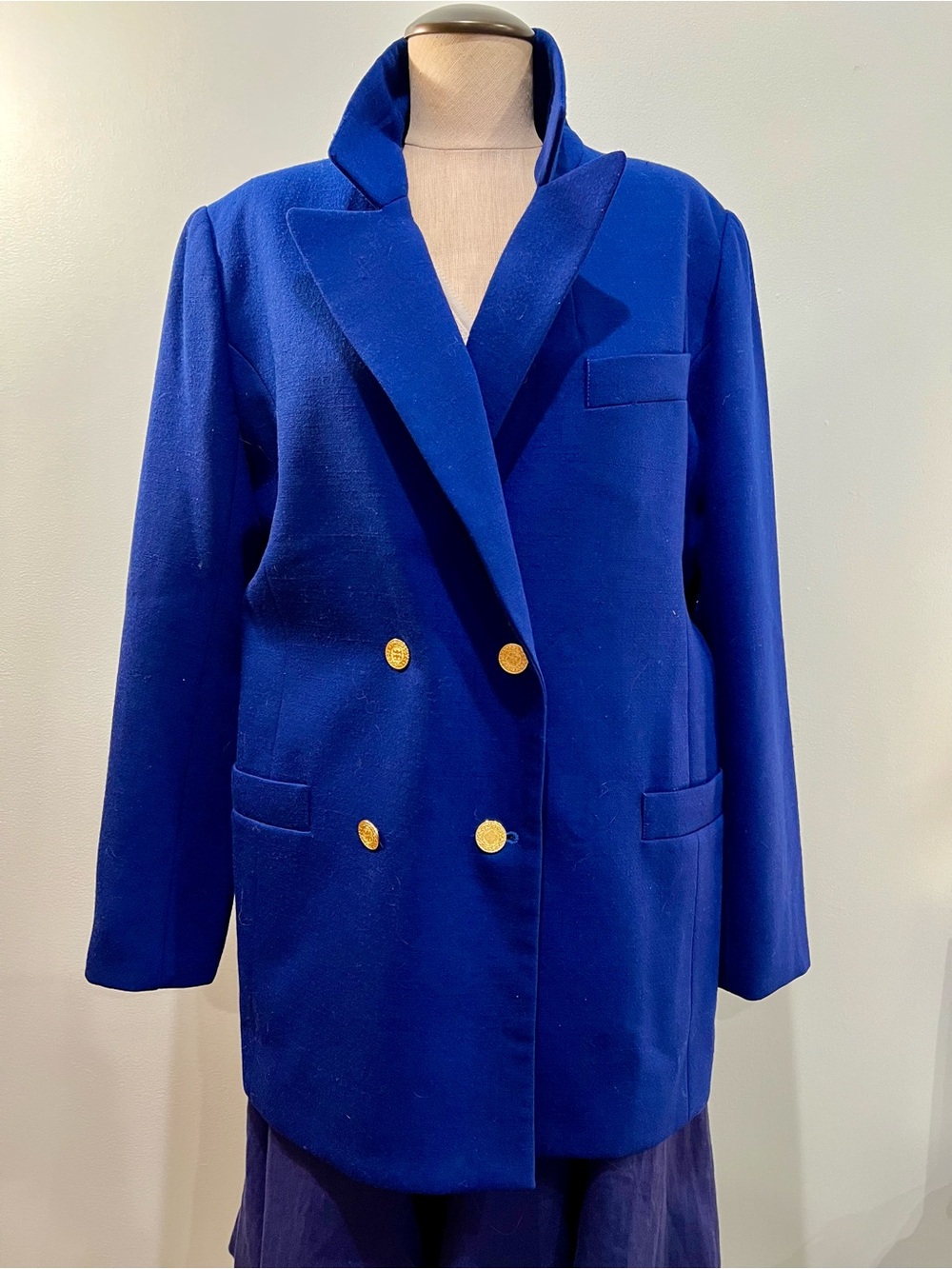 Via Condotti Royal Blue Double-Breasted Blazer with Gold Buttons